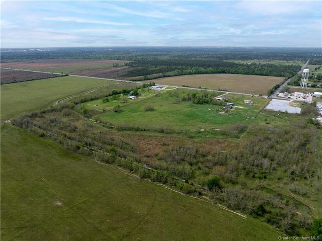 2053 Pujol Road, Lake Charles, LA 70615