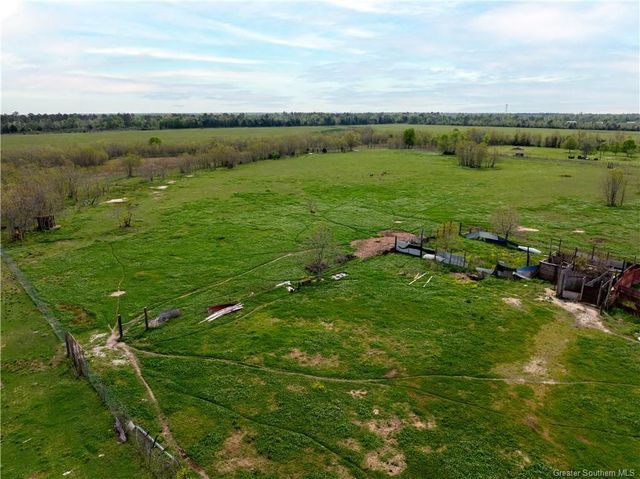 2053 Pujol Road, Lake Charles, LA 70615