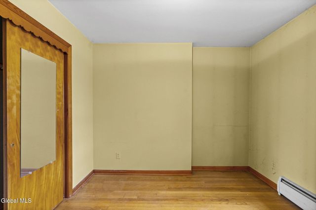 27 Eva Street, Colonie, NY 12110