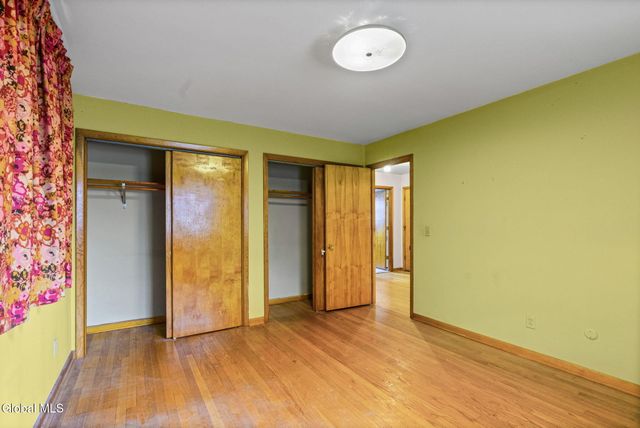 27 Eva Street, Colonie, NY 12110