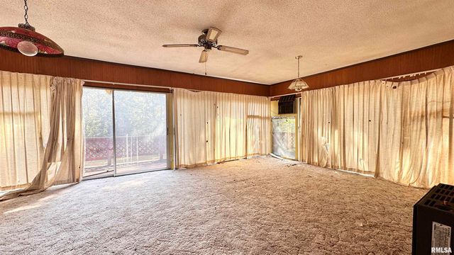 135 Tatia Drive, Goreville, IL 62896