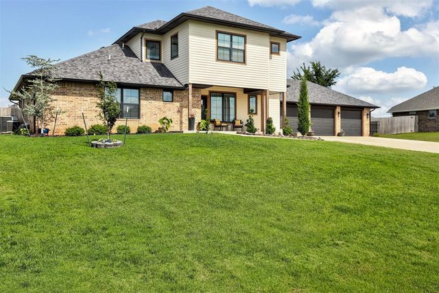2836 Redwood Court, Newcastle, OK 73065
