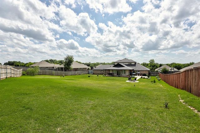 2836 Redwood Court, Newcastle, OK 73065