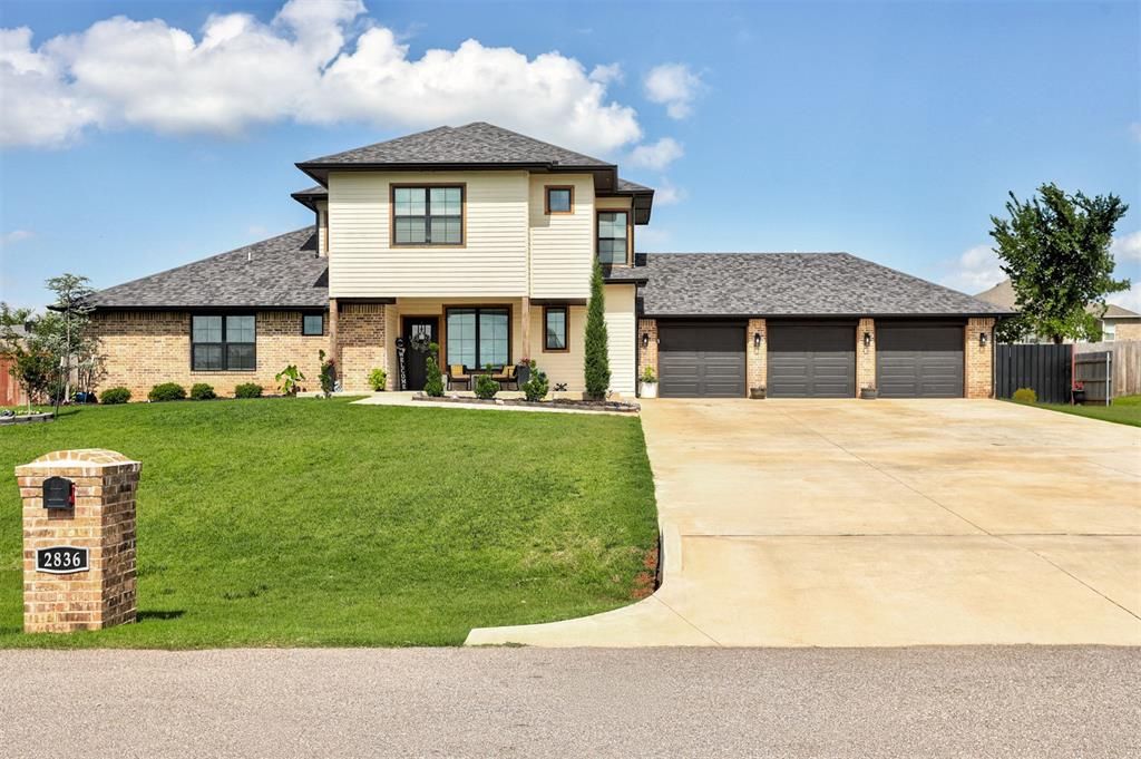 2836 Redwood Court, Newcastle, OK 73065