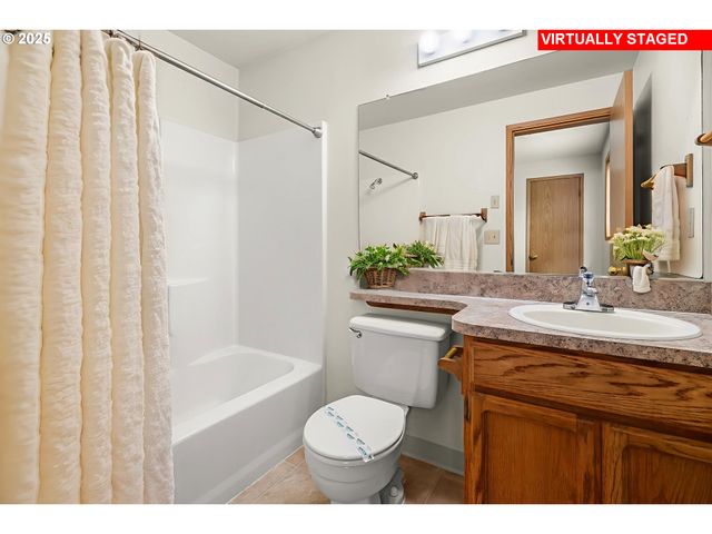 6908 Ne 144TH Ct, Vancouver, WA 98682