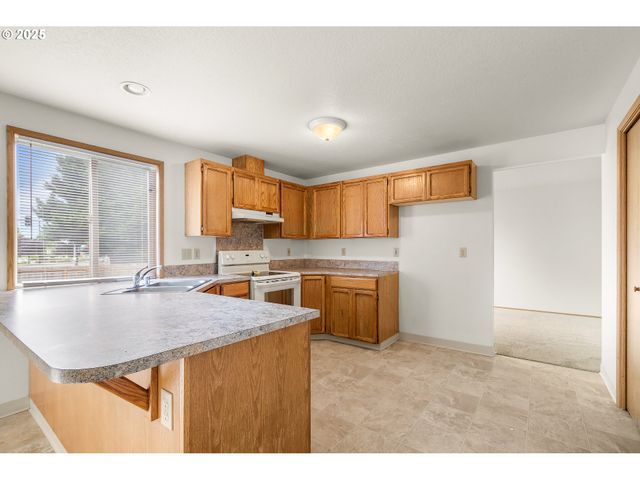 6908 Ne 144TH Ct, Vancouver, WA 98682