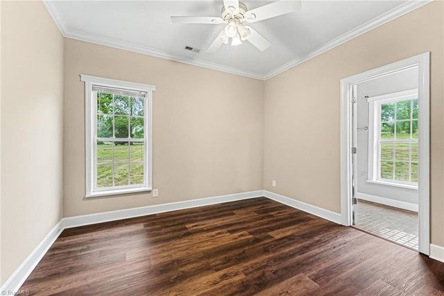 9190 Laurel Glenn Drive, Rural Hall, NC 27045