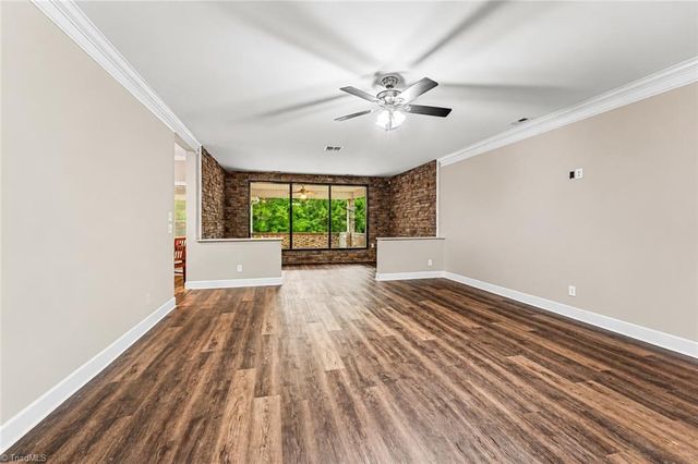 9190 Laurel Glenn Drive, Rural Hall, NC 27045