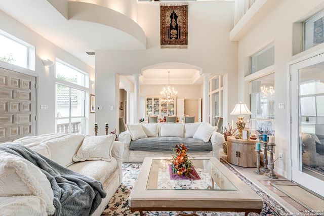 7 Eton Green Circle, San Antonio, TX 78257