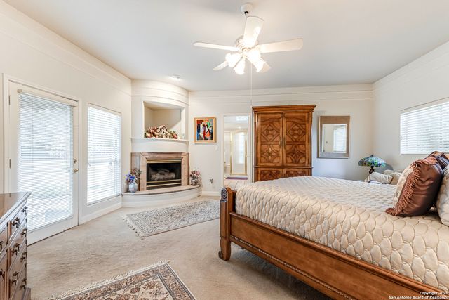 7 Eton Green Circle, San Antonio, TX 78257