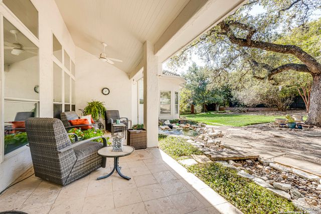 7 Eton Green Circle, San Antonio, TX 78257