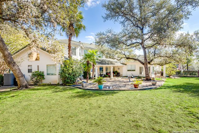 7 Eton Green Circle, San Antonio, TX 78257