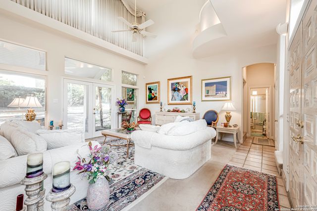 7 Eton Green Circle, San Antonio, TX 78257