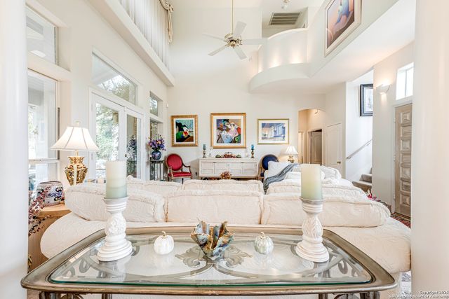 7 Eton Green Circle, San Antonio, TX 78257