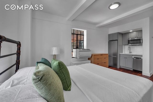 5 Tudor City Pl Apt 1536, New York City, NY 10017