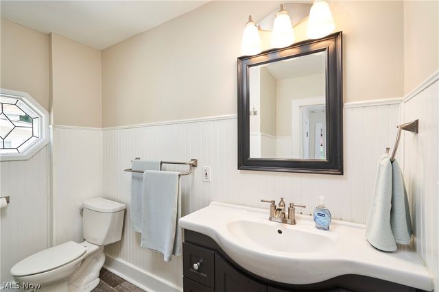 1831 17th Street, Cuyahoga Falls, OH 44223