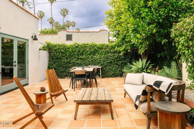 1306 N Coronado Street, Los Angeles, CA 90026