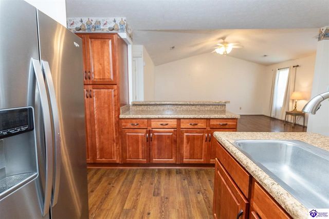 1312 Rocky Loop, Elizabethtown, KY 42701