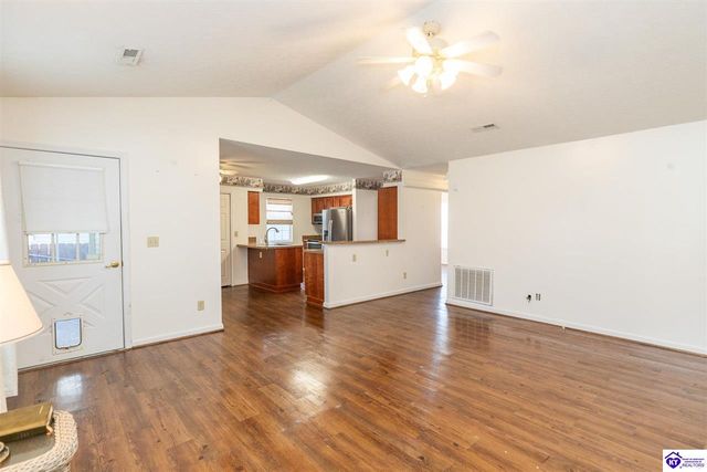 1312 Rocky Loop, Elizabethtown, KY 42701