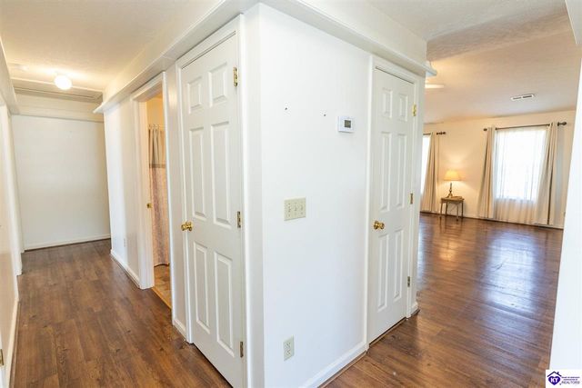 1312 Rocky Loop, Elizabethtown, KY 42701