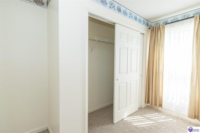 1312 Rocky Loop, Elizabethtown, KY 42701