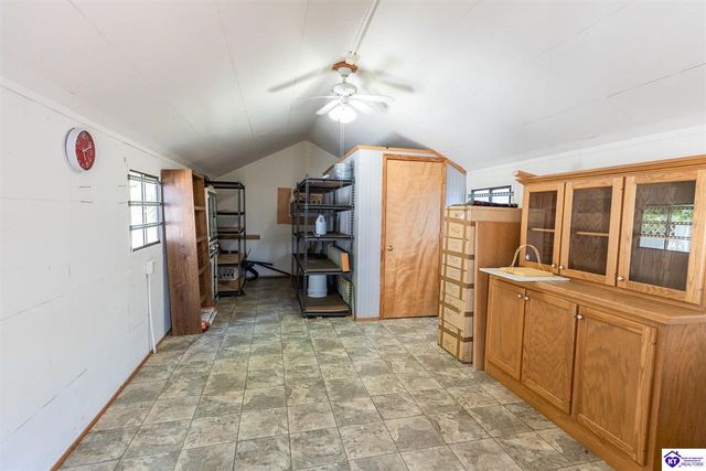 1312 Rocky Loop, Elizabethtown, KY 42701