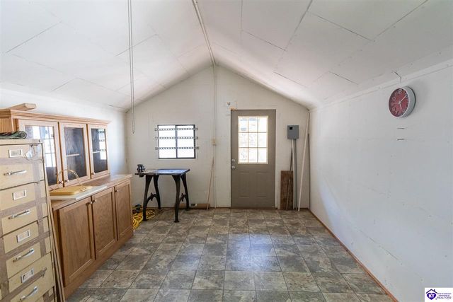 1312 Rocky Loop, Elizabethtown, KY 42701