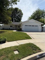 9401 Elsie Avenue, Northridge, CA 91324