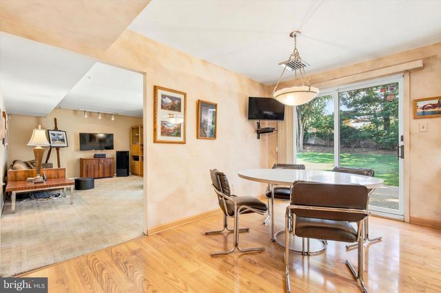 75 TOLL DR, Southampton, PA 18966