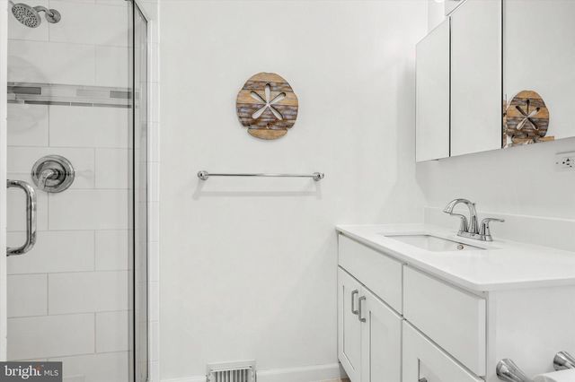 75 TOLL DR, Southampton, PA 18966