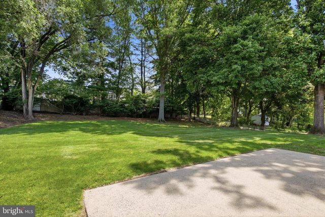 75 TOLL DR, Southampton, PA 18966