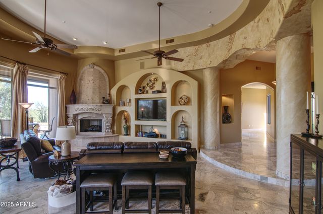 10909 E QUARRY Trail, Scottsdale, AZ 85262