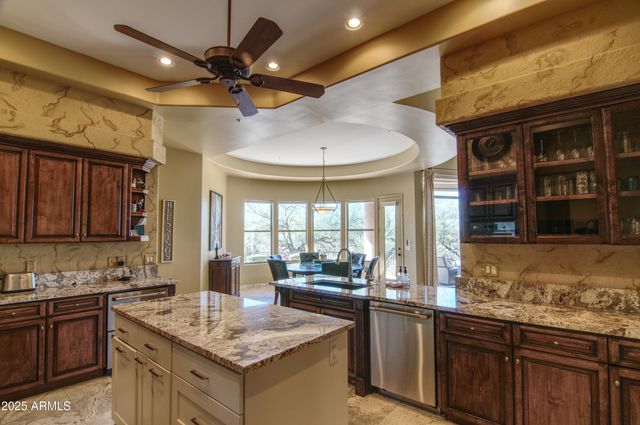 10909 E QUARRY Trail, Scottsdale, AZ 85262