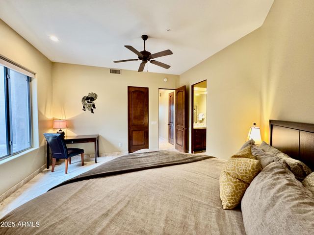 10909 E QUARRY Trail, Scottsdale, AZ 85262