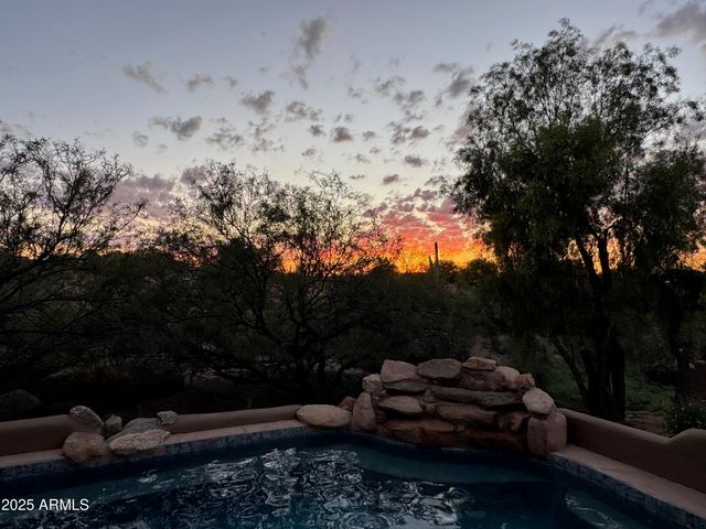 10909 E QUARRY Trail, Scottsdale, AZ 85262