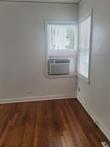 1920 Binz Street 6, Houston, TX 77004