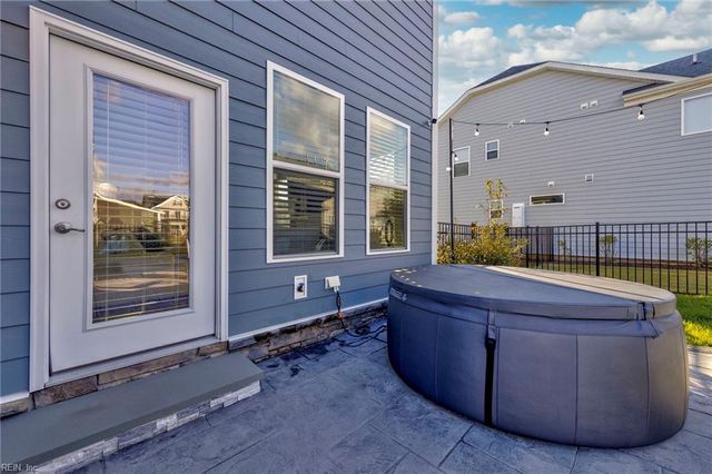 2848 Kingsfield DR, Virginia Beach, VA 23456