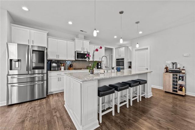 2848 Kingsfield DR, Virginia Beach, VA 23456