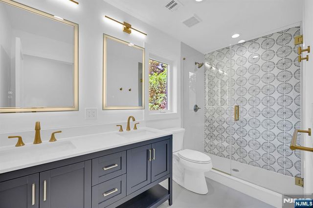 25 Wardell Road, Livingston, NJ 07039