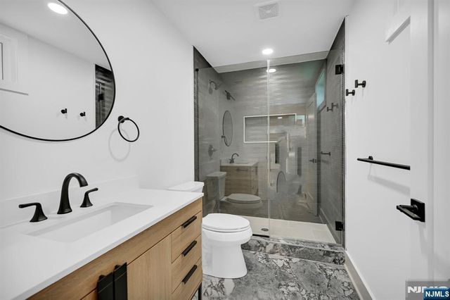 25 Wardell Road, Livingston, NJ 07039