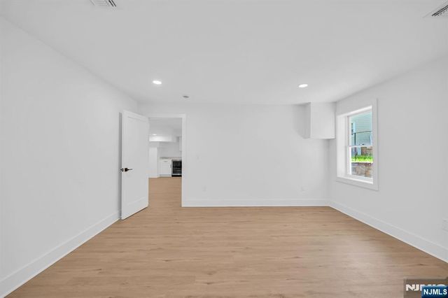 25 Wardell Road, Livingston, NJ 07039