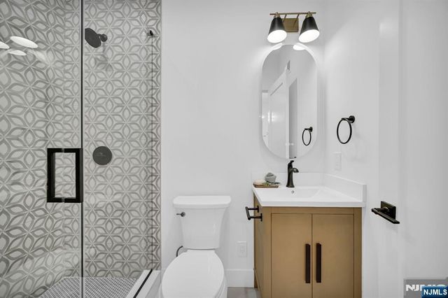 25 Wardell Road, Livingston, NJ 07039