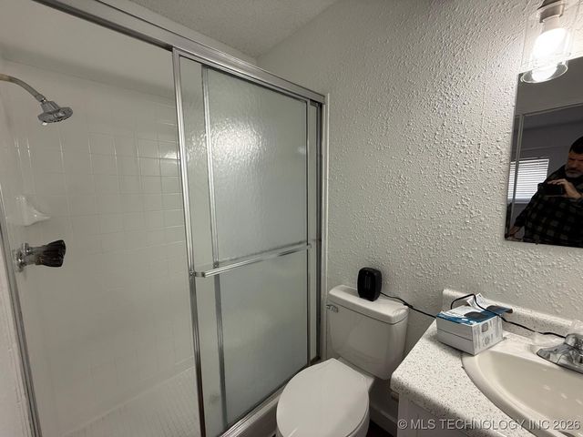 2218 E 66th Place 1101, Tulsa, OK 74136