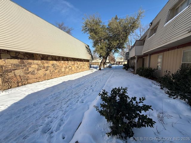 2218 E 66th Place 1101, Tulsa, OK 74136