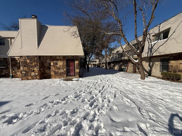 2218 E 66th Place 1101, Tulsa, OK 74136