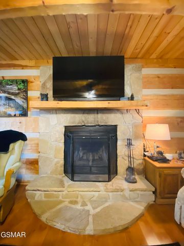 2601 Black Bear Lane, Sevierville, TN 37876