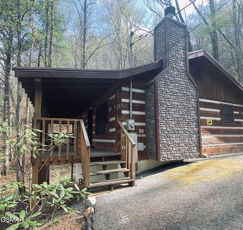 2601 Black Bear Lane, Sevierville, TN 37876
