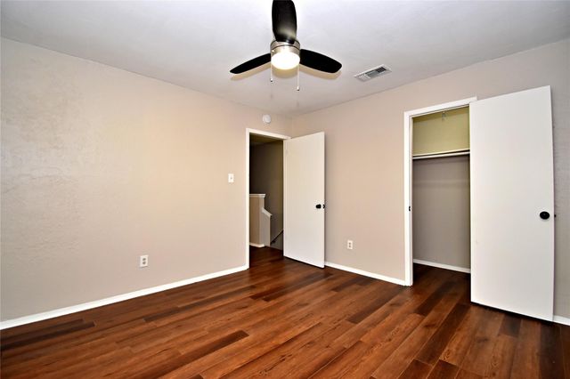 4411 Whispering Valley DR C, Austin, TX 78727