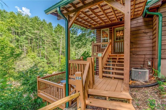 55 River Bend Lane, Blue Ridge, GA 30513