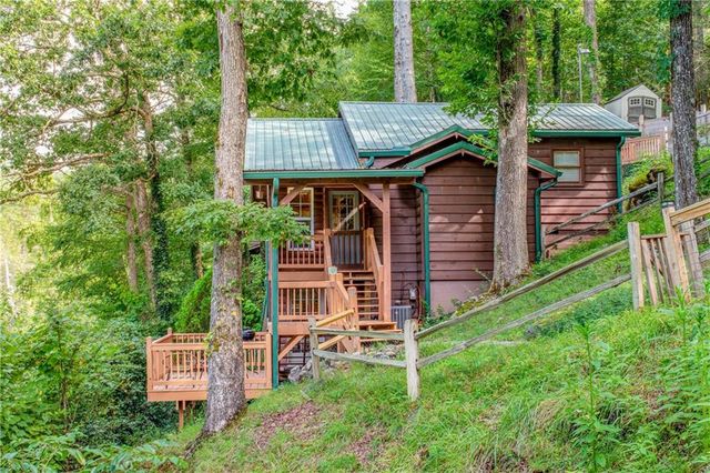55 River Bend Lane, Blue Ridge, GA 30513